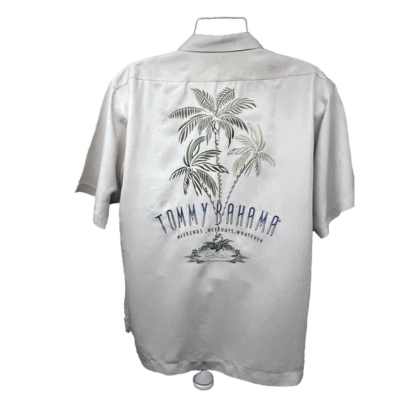 Tommy Bahama Mens Vintage Beige Embroidered Silk Button Up Shirt Medium Pocket - Picture 1 of 10